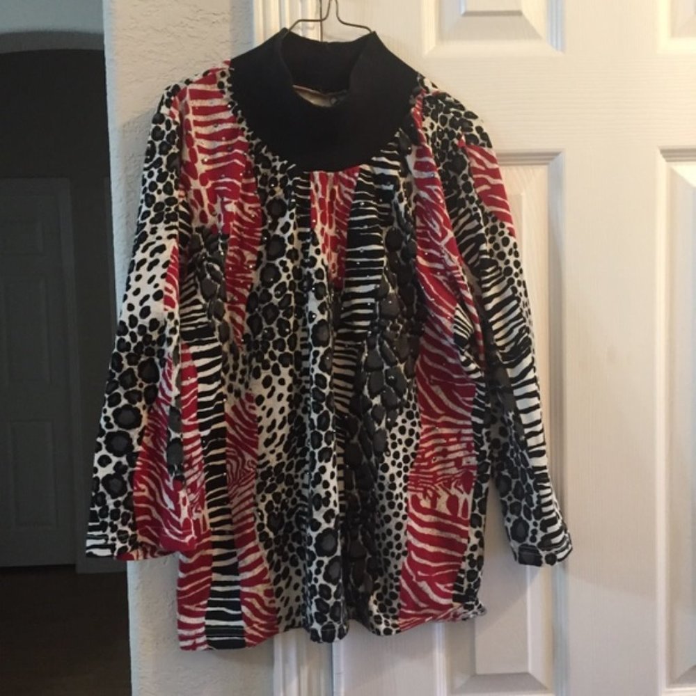 ONQUE CASUALS JEWELED MULTI COLOR 3/4 SLEEVE top